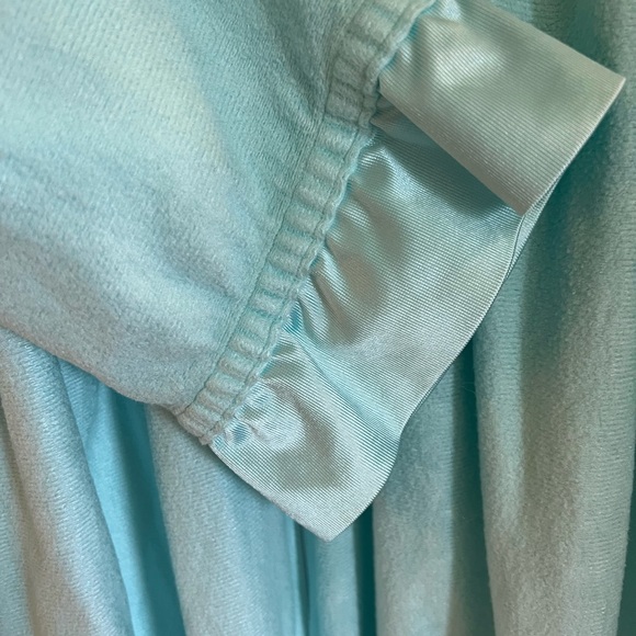 TARA Vintage Nightgown Housecoat Beautiful Blue - Picture 3 of 5